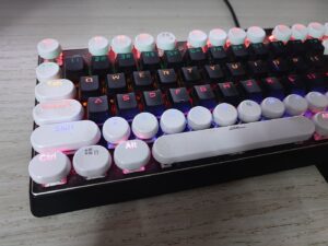 Mechanical Keyboard Noise Without Annoying the Office